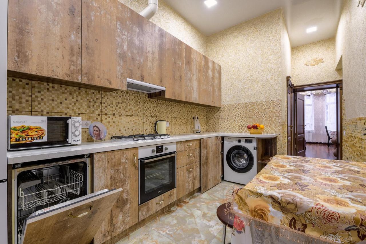 Noviy Svit 4 Apartments Львов Экстерьер фото